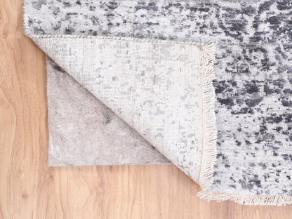 Grey 3'0" x 5'0" Transitional Hand knotted Wool/Silk Rug - Sku: O058341