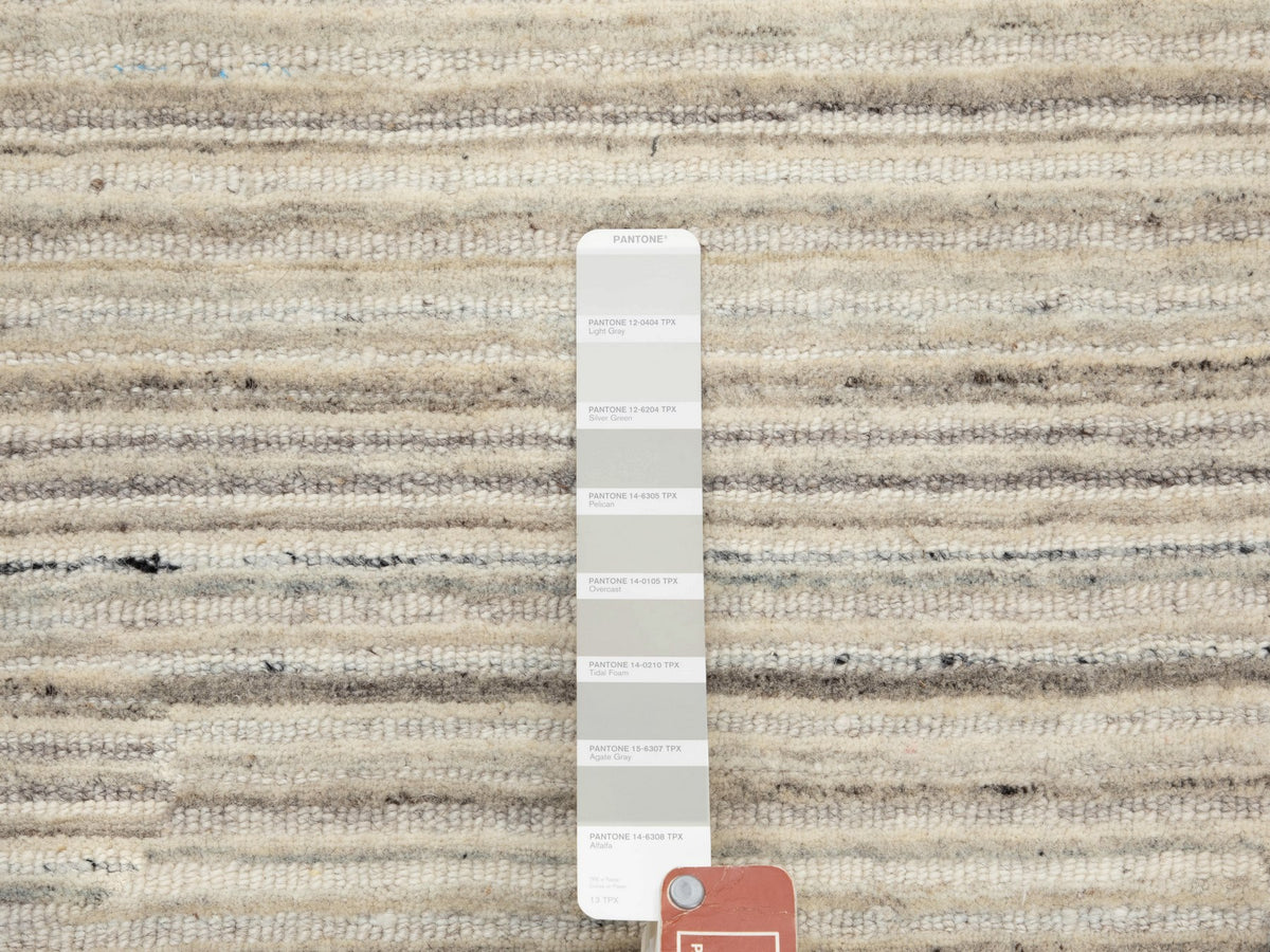 Hand-Loomed hand-knotted wool rug in Beige, 6' x 6' — SKU O058354 (view 4)