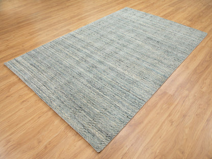 Green 6'0" x 9'0" Modern / Contemporary Handloom Wool Rug - Sku: O058391