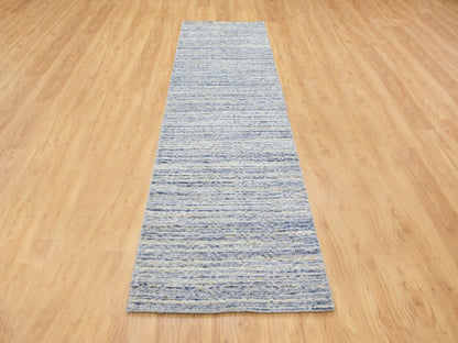 Grey 2'6" x 9'9" Modern / Contemporary Handloom Wool Rug - Sku: O058402
