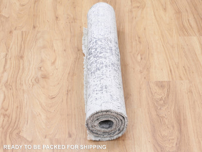 Grey 3'0" x 5'1" Transitional Hand knotted Wool/Silk Rug - Sku: O058416