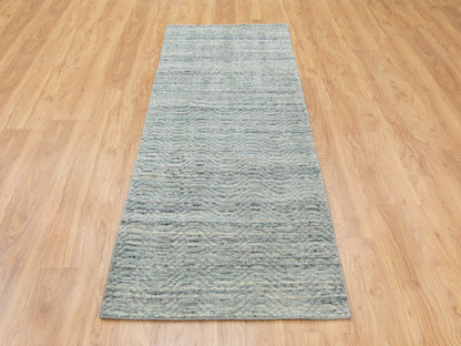Modern / Contemporary hand-knotted wool runner in Green, 2'6" x 7'10" — SKU O058421 (view 2)