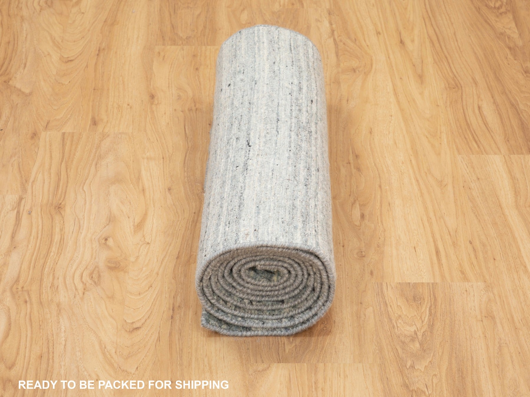 Modern / Contemporary hand-knotted wool runner in Green, 2'6" x 7'10" — SKU O058421 (view 6)