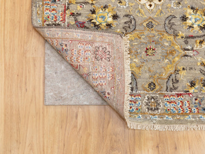 Transitional hand-knotted wool/pure silk runner in Beige, 2'9" x 7'10" — SKU O058440 (view 3)