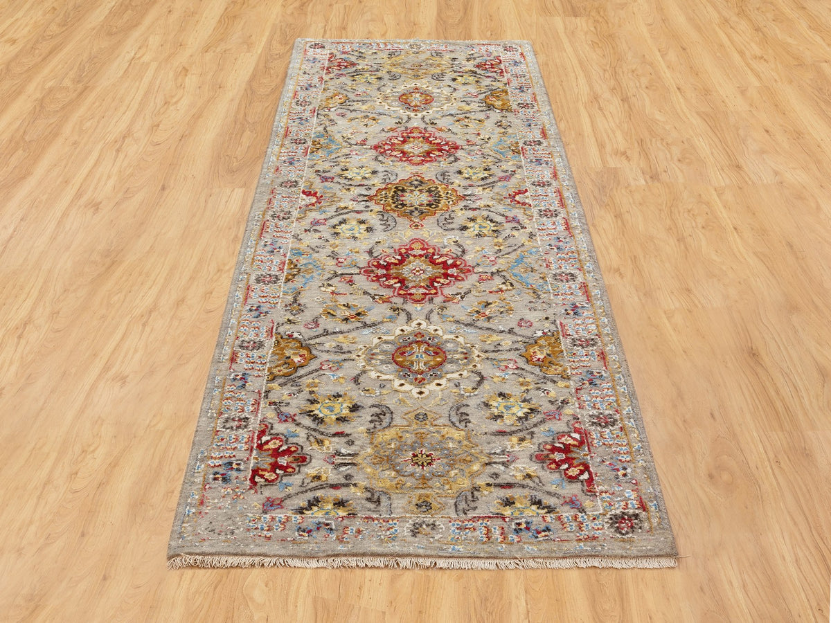 Transitional hand-knotted wool/pure silk runner in Beige, 2'8" x 7'10" — SKU O058441 (view 2)