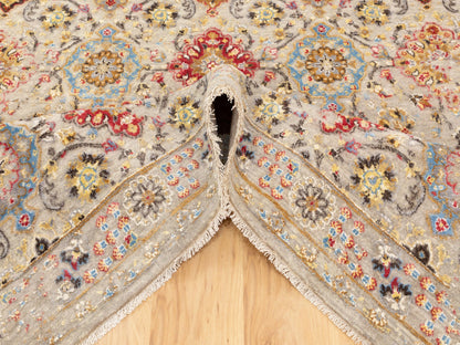 Transitional hand-knotted wool/pure silk rug in Beige, 6'1" x 9' — SKU O058443 (view 6)