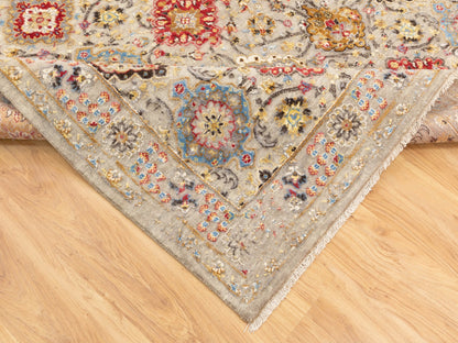 Transitional hand-knotted wool/pure silk rug in Beige, 6'1" x 9' — SKU O058443 (view 7)
