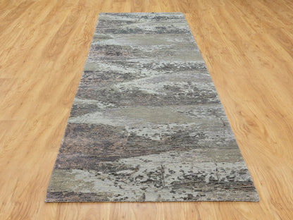 Grey 2'8" x 9'10" Modern / Contemporary Hand knotted Wool/Silk Rug - Sku: O058452