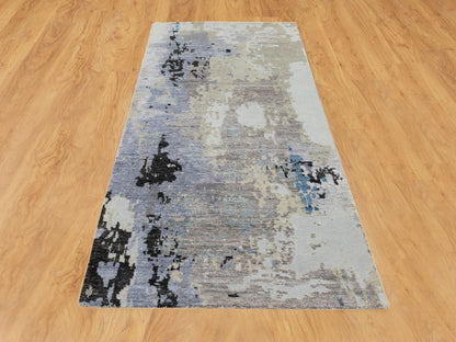 Grey 2'4" x 7'5" Modern / Contemporary Hand knotted Wool/Silk Rug - Sku: O058457