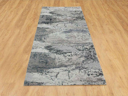 Modern / Contemporary hand-knotted wool/silk runner in Gray, 2'8" x 7'8" — SKU O058458 (view 2)