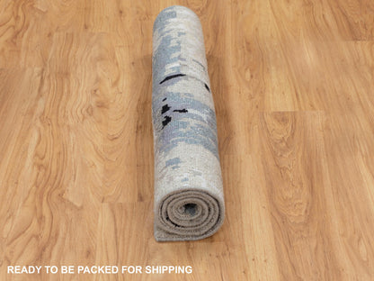 Modern / Contemporary hand-knotted wool/silk rug in Beige, 3' x 4'10" — SKU O058487 (view 6)