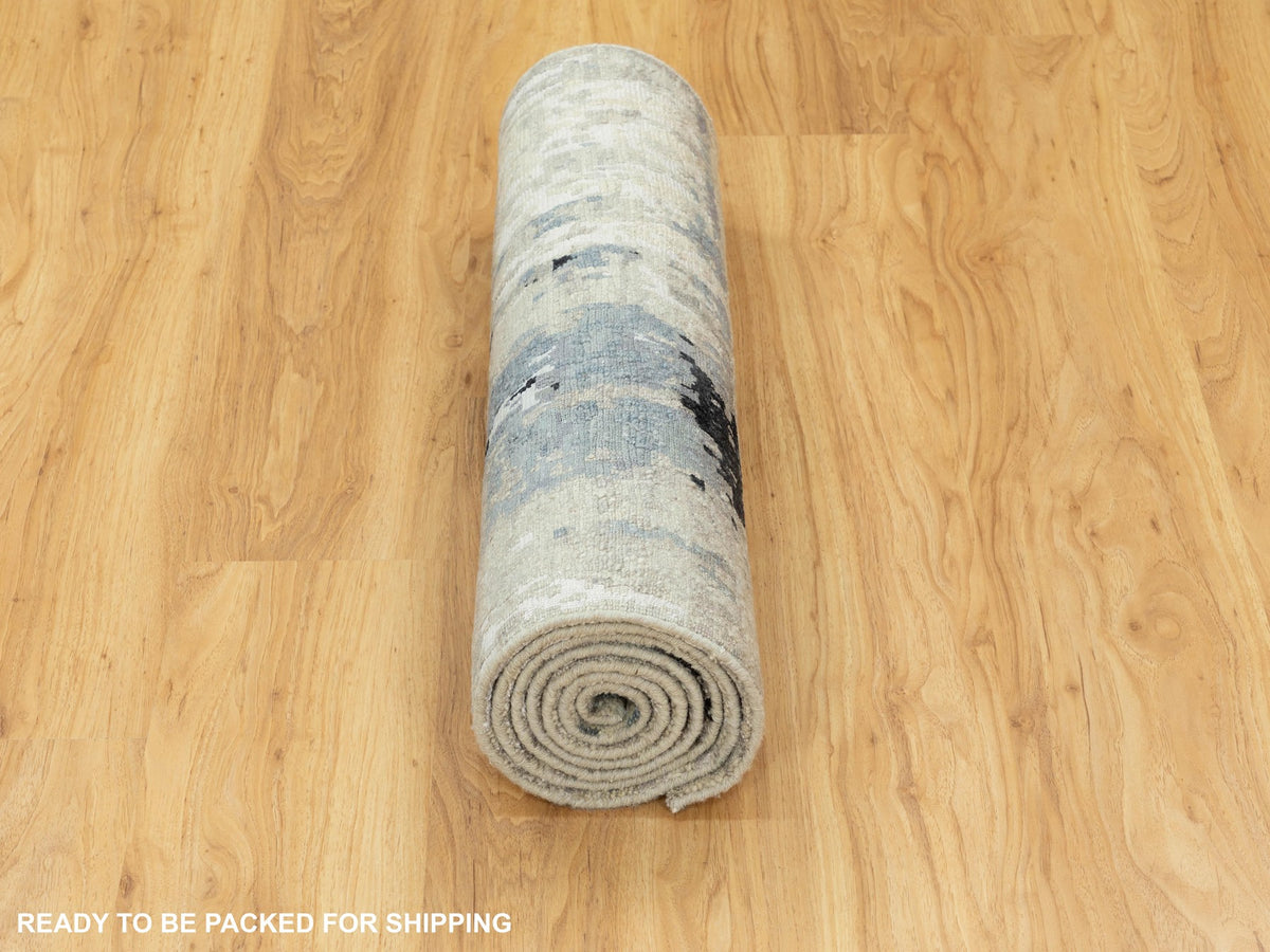 Modern / Contemporary hand-knotted wool/silk runner in Beige, 2'5" x 7'9" — SKU O058489 (view 6)