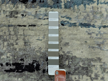 Modern / Contemporary hand-knotted wool/silk rug in Beige, 2' x 2'10" — SKU O058504 (view 4)