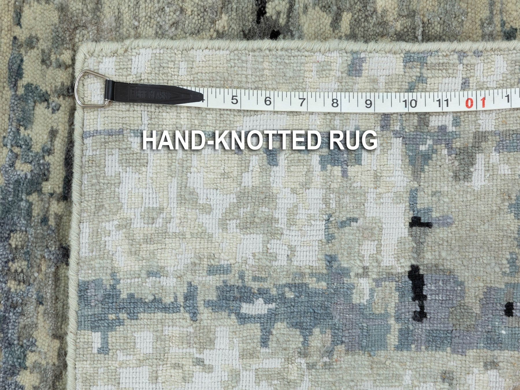 Modern / Contemporary hand-knotted wool/silk rug in Beige, 2' x 2'10" — SKU O058504 (view 8)