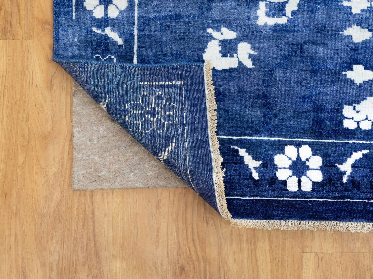 Tabriz Transitional hand-knotted wool/silk rug in Blue, 12'2" x 12'2" — SKU O058546 (view 5)