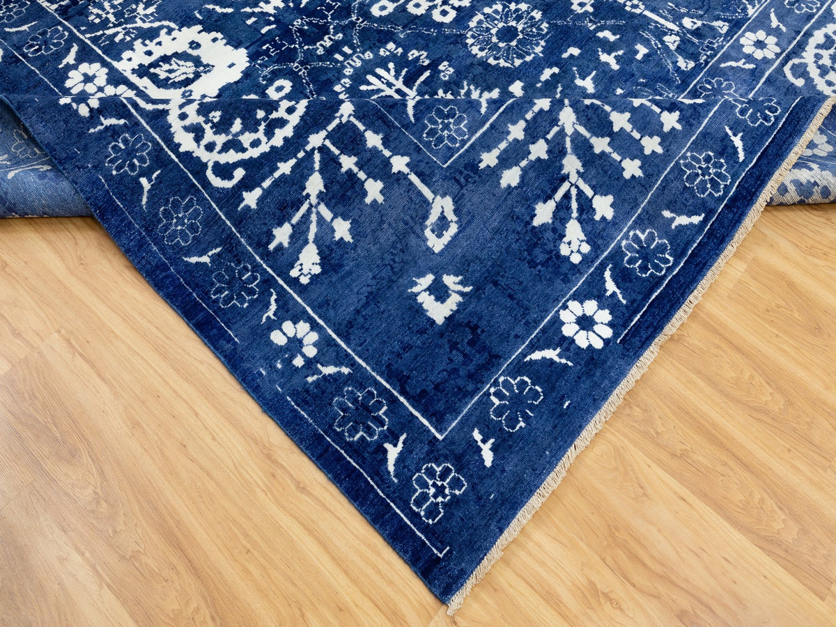 Tabriz Transitional hand-knotted wool/silk rug in Blue, 12'2" x 12'2" — SKU O058546 (view 7)
