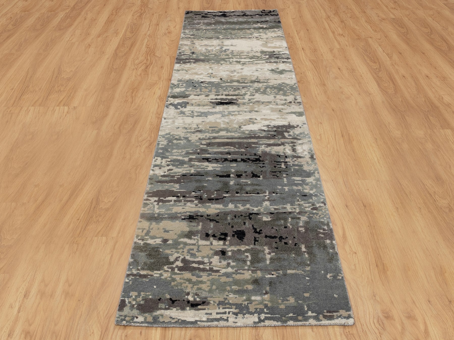 Gray 2'8" x 10'3" Modern / Contemporary Hand knotted Wool/Silk Rug - Sku: O058566