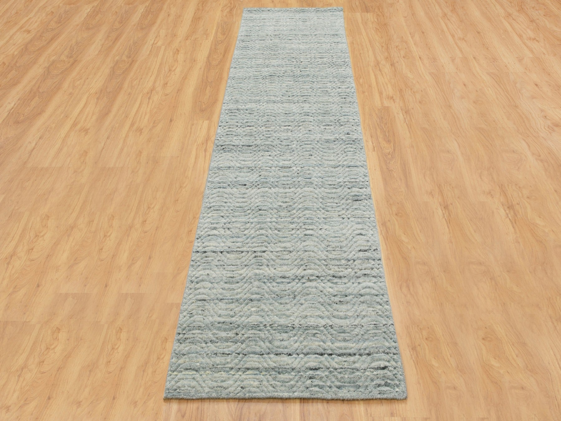 Modern / Contemporary hand-knotted wool runner in Green, 2'6" x 11'10" — SKU O058572 (view 2)