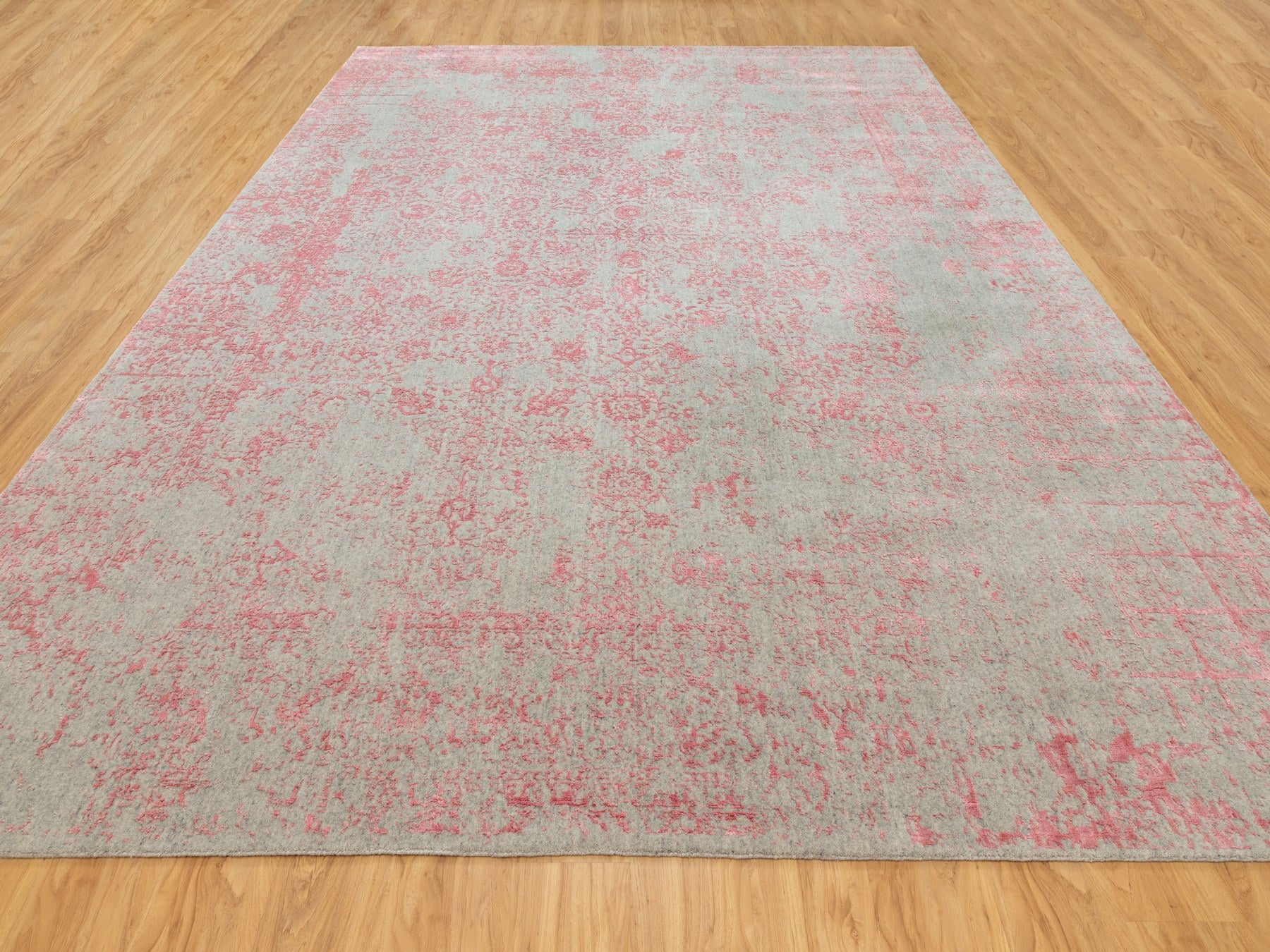Hand-Loomed hand-knotted wool/art silk rug in Pink, 10' x 14'1" — SKU O058581 (view 2)