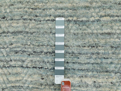 Modern / Contemporary hand-knotted wool rug in Green, 3' x 5' — SKU O058618 (view 4)
