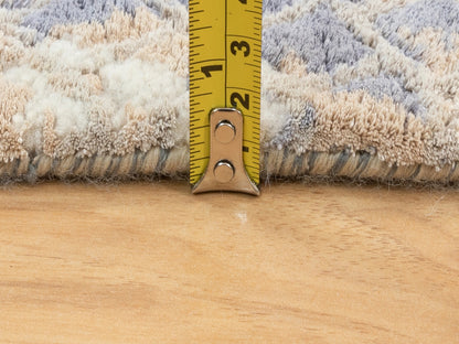 Ivory 2'0" x 3'1" Modern and Contemporary Hand knotted Wool/Silk Rug - Sku: O058636