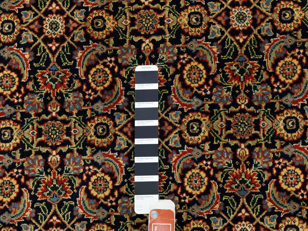 Herati Fine Oriental hand-knotted wool rug in Black & Rust Red, 9'5" x 16'1" — SKU O058648 (view 7)