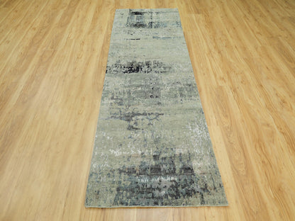 Modern / Contemporary hand-knotted wool/silk runner in Beige, 2'8" x 7'10" — SKU O058876 (view 2)