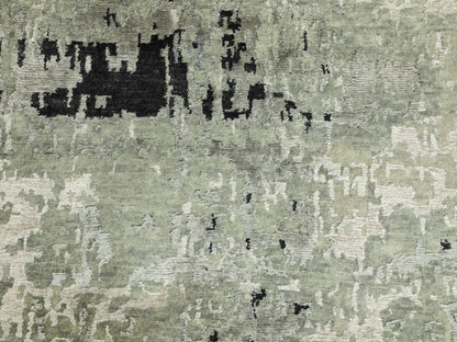 Modern / Contemporary hand-knotted wool/silk runner in Beige, 4' x 10' — SKU O058880 (view 5)