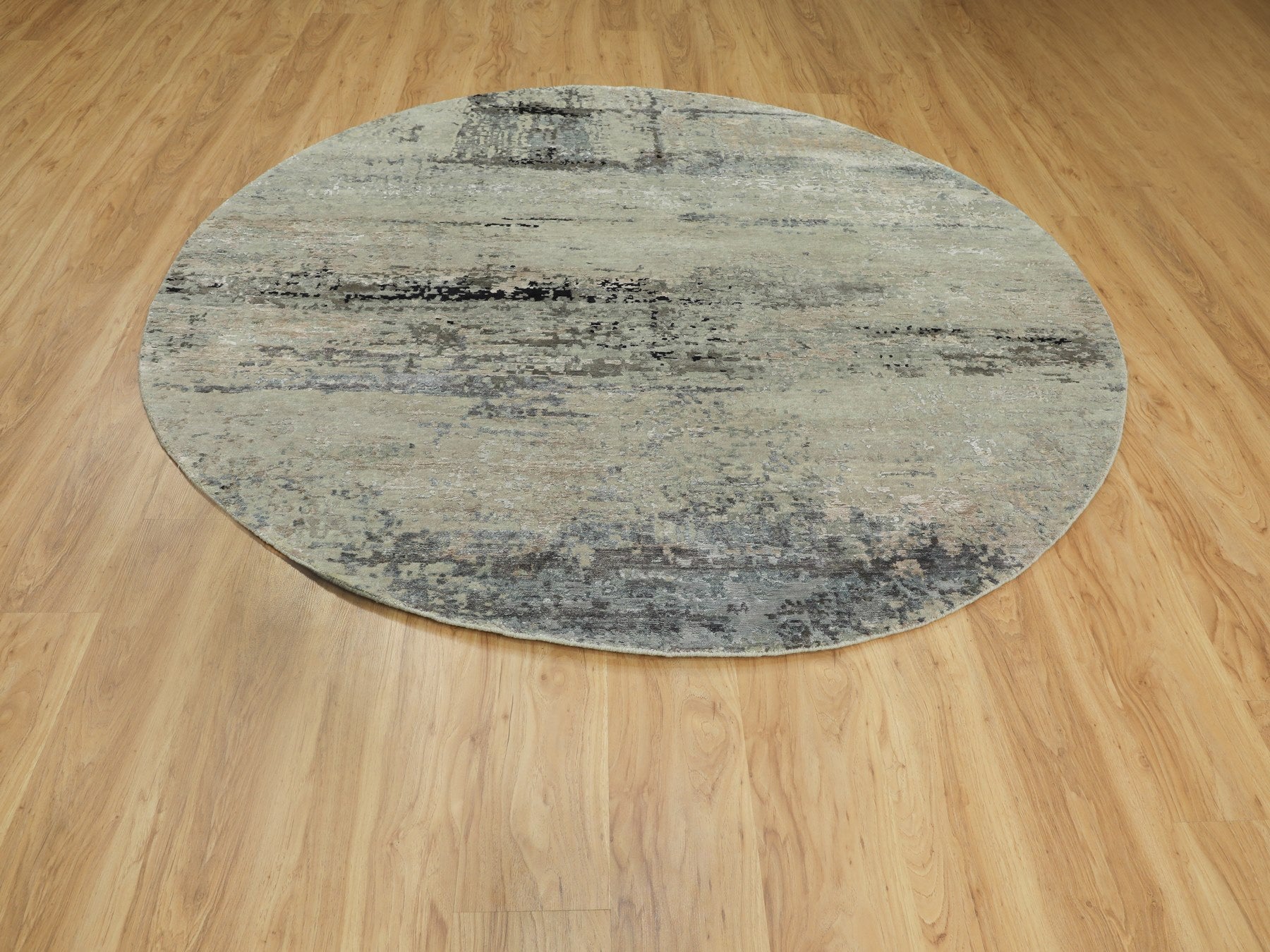 Modern / Contemporary hand-knotted wool/silk rug in Beige, 7' x 7' — SKU O058885 (view 2)