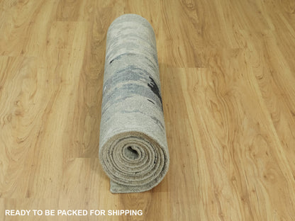 Modern / Contemporary hand-knotted wool/silk runner in Beige, 2'9" x 12' — SKU O058887 (view 6)