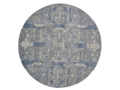 Transitional hand-knotted wool/pure silk rug in Blue, 8'1" x 8'1" — SKU O059000