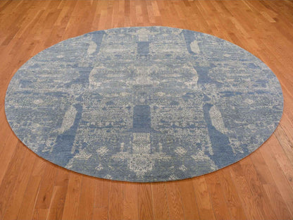 Transitional hand-knotted wool/pure silk rug in Blue, 8'1" x 8'1" — SKU O059000 (view 3)