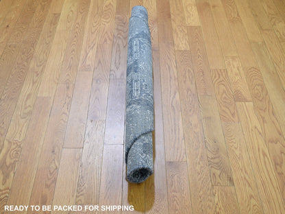 Grey 4'0" x 4'0" Transitional Hand knotted Wool/Silk Rug - Sku: O059025