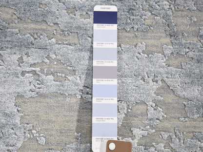 Grey 7'10" x 7'10" Modern / Contemporary Hand knotted Wool/Silk Rug - Sku: O059053