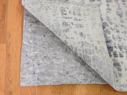 Grey 2'5" x 10'1" Modern / Contemporary Hand knotted Wool/Silk Rug - Sku: O059080