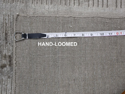 Grey 2'0" x 3'0" Modern / Contemporary Handloom Wool/Silk Rug - Sku: O059135