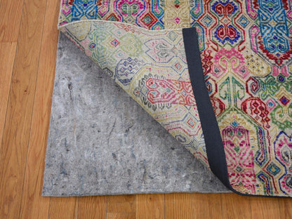 Yellow 5'0" x 6'10" Modern / Contemporary Hand knotted Wool/Silk Rug - Sku: O059152