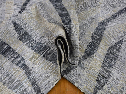 Grey 10'0" x 14'0" Modern / Contemporary Hand knotted Wool/Silk Rug - Sku: O059153