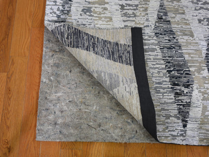 Grey 3'0" x 12'0" Modern / Contemporary Hand knotted Wool/Silk Rug - Sku: O059162