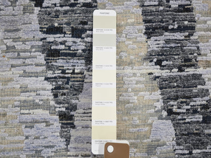 Grey 2'0" x 3'0" Modern / Contemporary Hand knotted Wool/Silk Rug - Sku: O059165