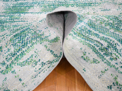 Ivory 8'10" x 12'0" Wool / Silk Hand knotted Wool/Silk Rug - Sku: O059224