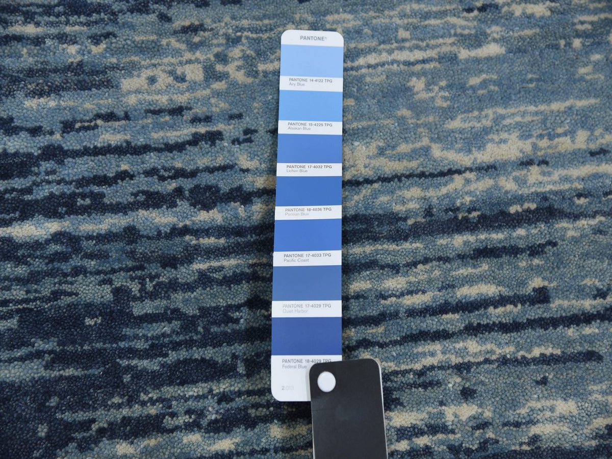 Modern / Contemporary hand-knotted wool runner in Blue, 2'6" x 8'4" — SKU O059236 (view 4)