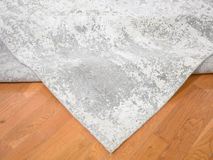Ivory 8'10" x 12'0" Wool / Silk Hand knotted Wool/Silk Rug - Sku: O059248