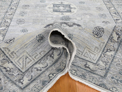 Grey 7'9" x 9'10" Wool and Silk Hand knotted Wool/Silk Rug - Sku: O059261