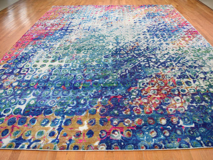 Transitional hand-knotted wool/sari silk rug in Ivory, 11'10" x 15' — SKU O059265 (view 2)