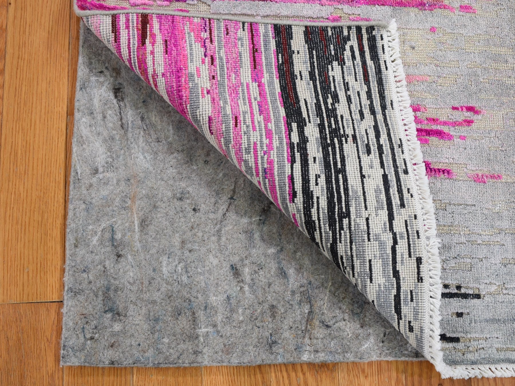 Gray 2'0" x 2'0" Wool / Silk Hand knotted Wool/Silk Rug - Sku: O059279