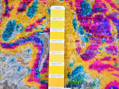 Yellow 3'0" x 10'0" Modern / Contemporary Hand knotted Wool/Silk Rug - Sku: O059483
