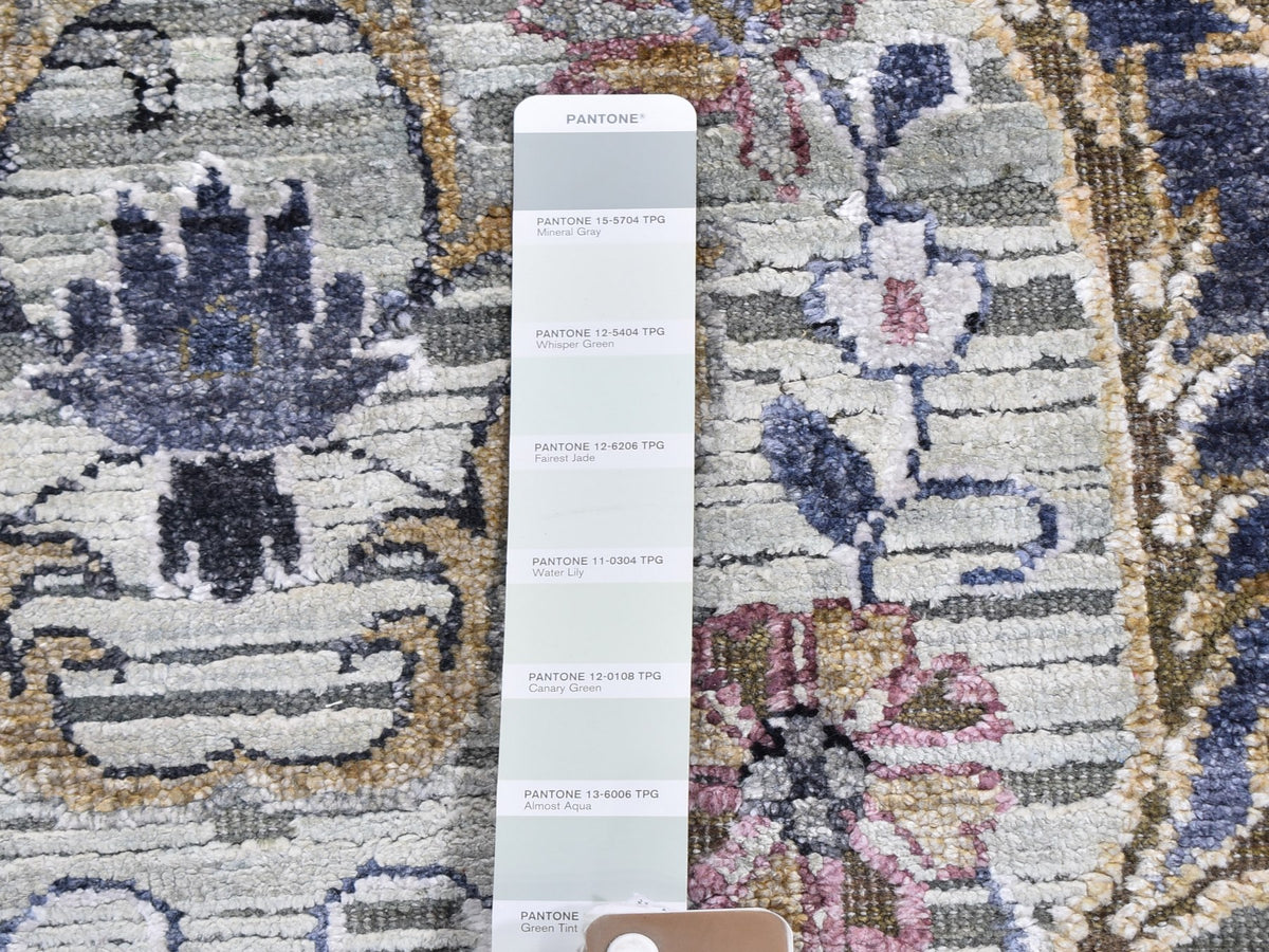 Transitional hand-knotted wool rug in Gray, 10' x 14'2" — SKU O059493 (view 7)