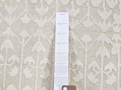 Modern / Contemporary hand-knotted wool/silk rug in Ivory, 2' x 3' — SKU O059538 (view 2)