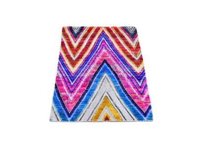 Pink 2'0" x 3'0" Modern / Contemporary Hand knotted Wool/Silk Rug - Sku: O059550
